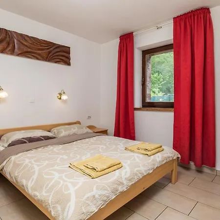 Hotel Beautiful Natura In Veprinac Poljane