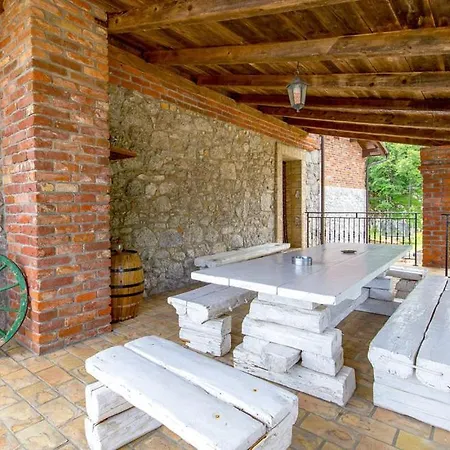 Beautiful Natura In Veprinac Hotel *
